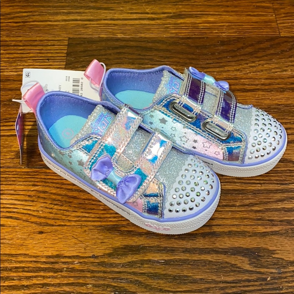 Skechers twinkle toes light up sneakers